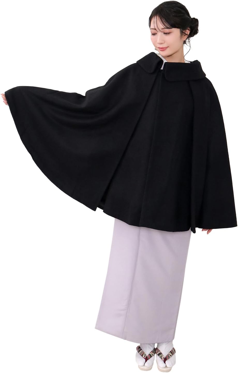 A5 アンティーク 季節の花々 刺繍 金糸 白色 牡丹 正絹 振袖